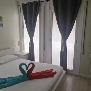 Apartament Barcelona, De 2 Habitaciones., L’Hospitalet de Llobregat