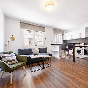 Apartment Caliu Barcelona - Fira