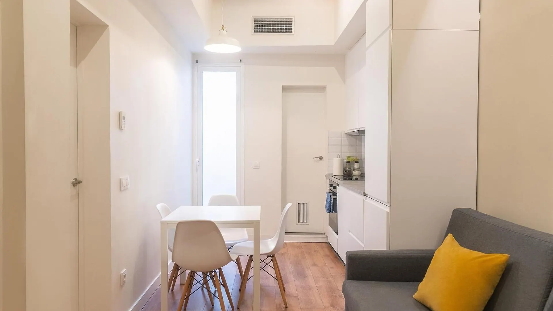 Vibe Apartments By Olala Homes L'Hospitalet de Llobregat Spain